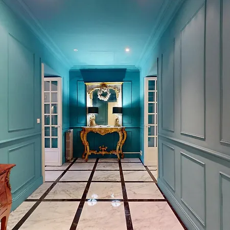 Silver Five Stars House * Nice
