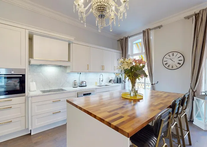 Silver Five Stars House Appartement