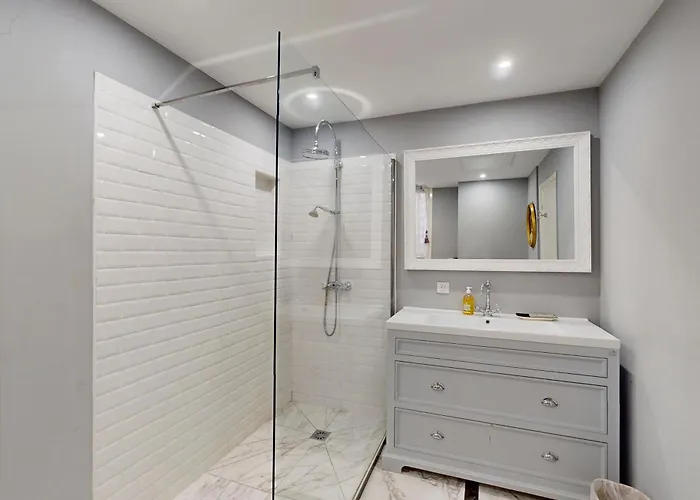Silver Five Stars House Апартаменты