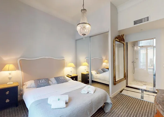 Apartment Silver Five Stars House *