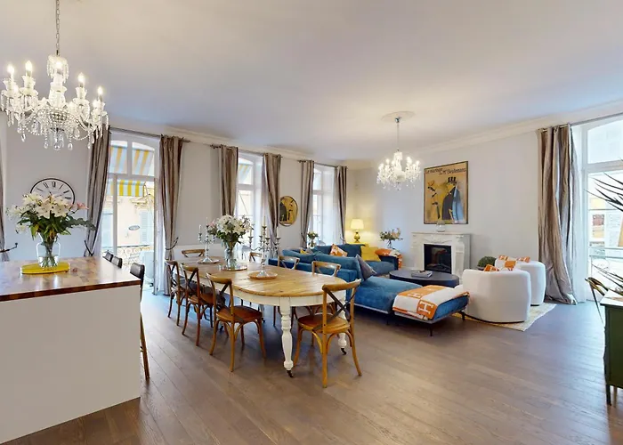 Silver Five Stars House Ницца