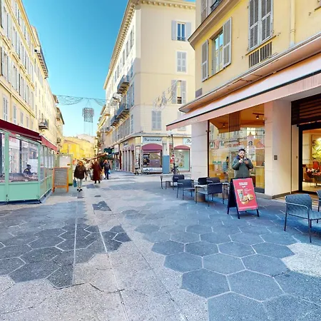 Silver Five Stars House *